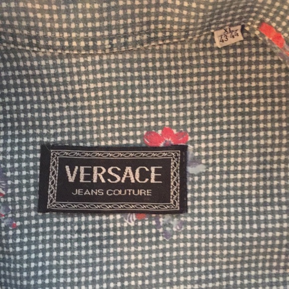 Versace Vintage LS SHIRT XL w/MEDUSA METAL BUTTONS - Picture 3 of 5